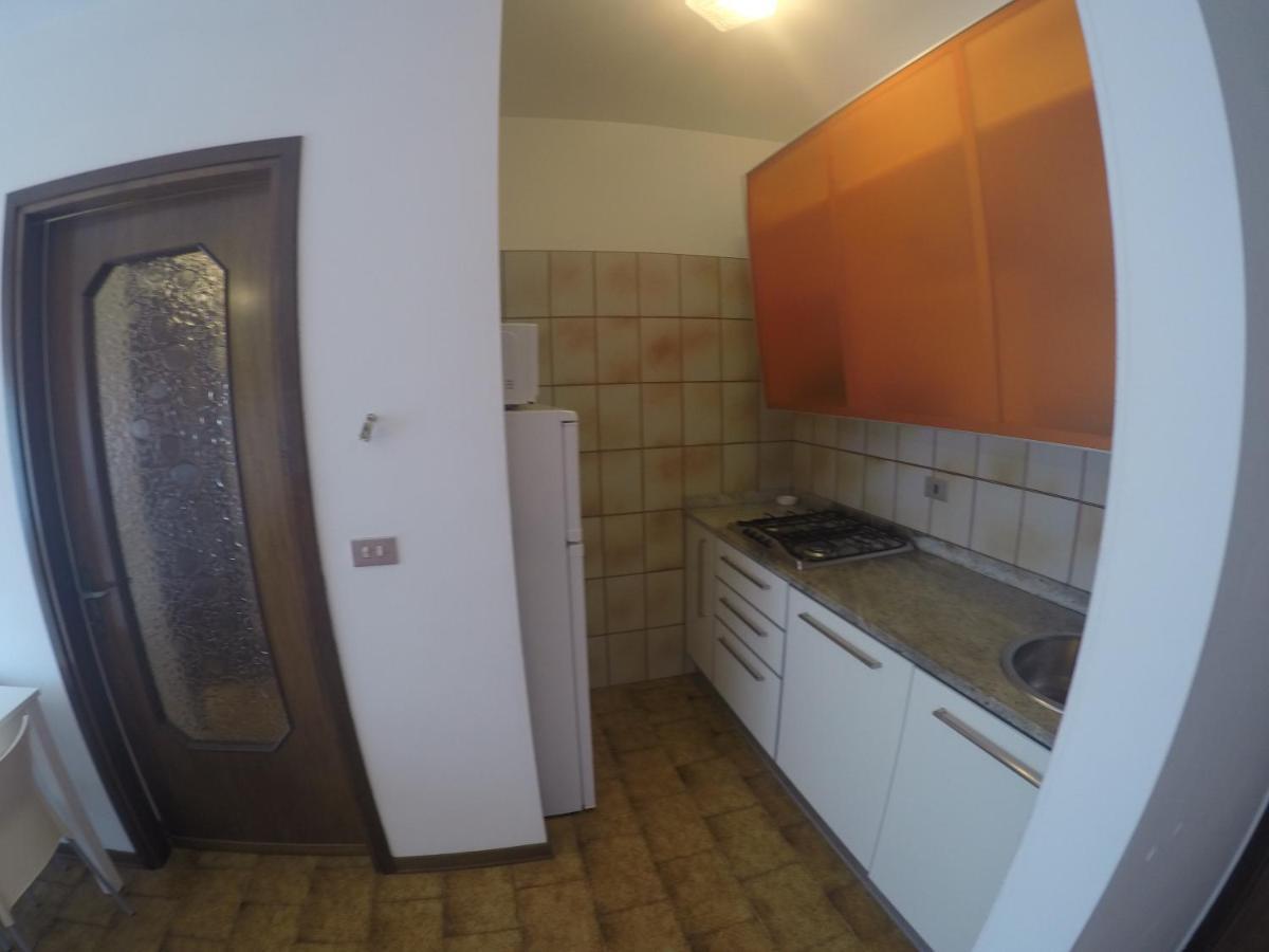 Residence Caorle Apartments - Agenzia Cocal Eksteriør billede